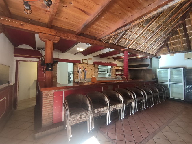 餐廳 传递 在 Manantiales - Estación de Autobuses (Torremolinos)