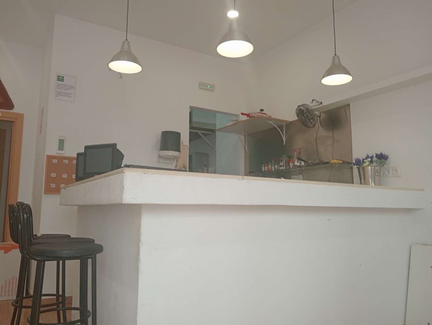 бар b перечислить в Arroyo de la Miel (Benalmádena)