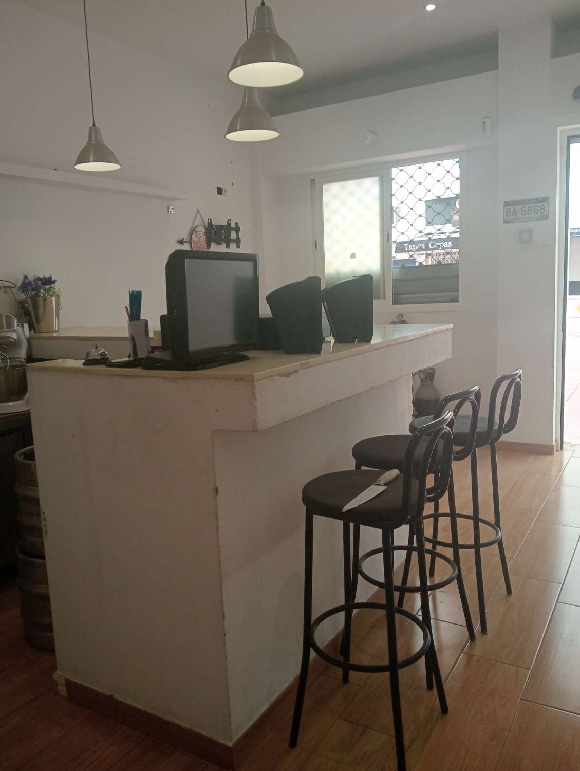 бар b перечислить в Arroyo de la Miel (Benalmádena)