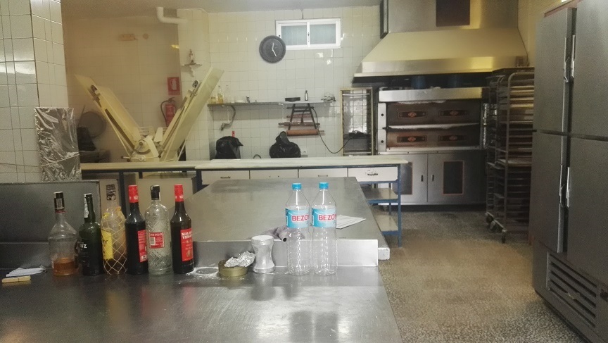 Commercial premises for sale in Torremolinos - Adapted to Manufacture of Pastry - Bread - Pizzas
