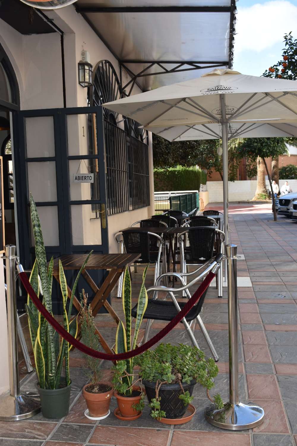Cafe bar for sale in Fuengirola