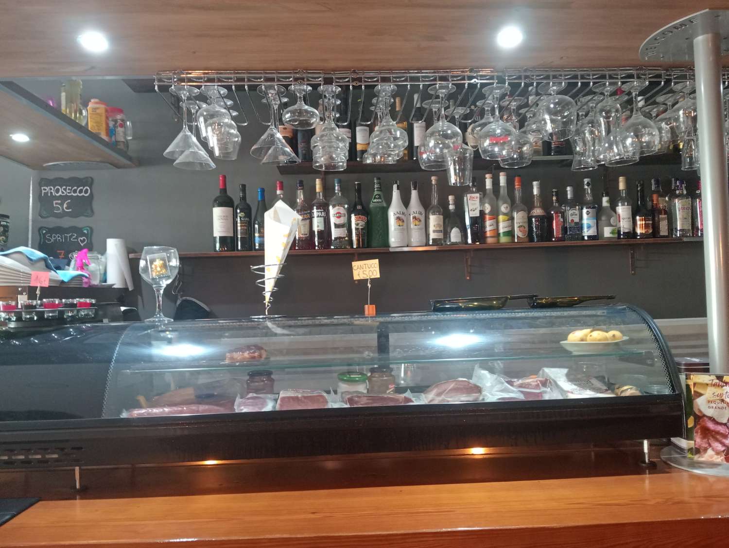 Traspaso Cafe Bar en Benalmadena Costa