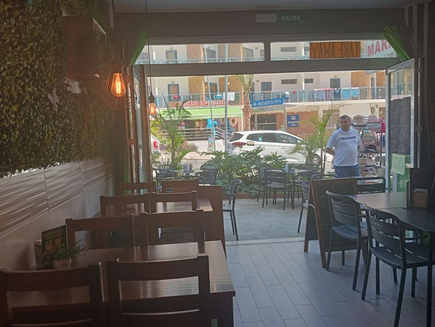 Traspaso Cafe Bar en Benalmadena Costa