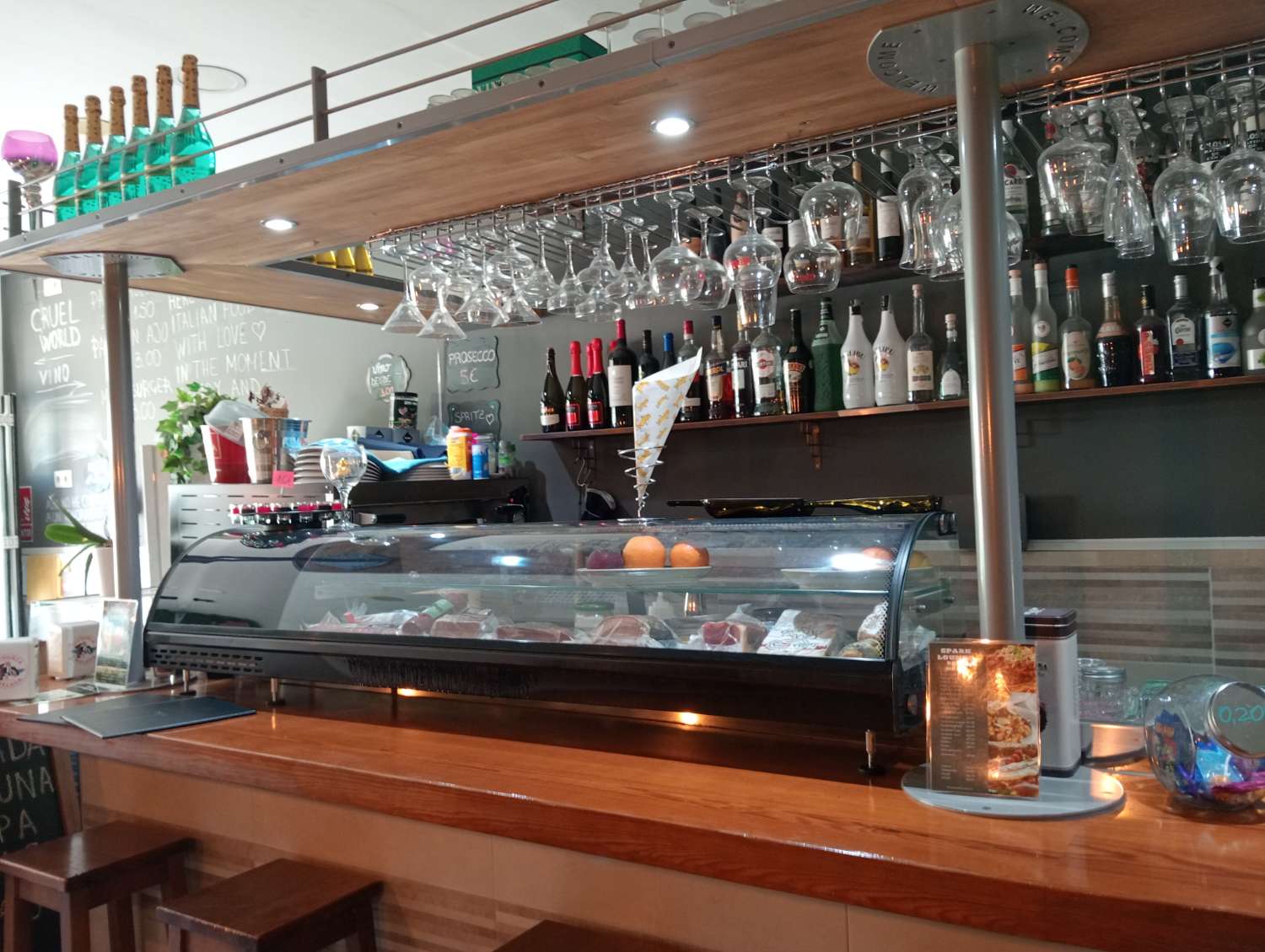 Traspaso Cafe Bar en Benalmadena Costa