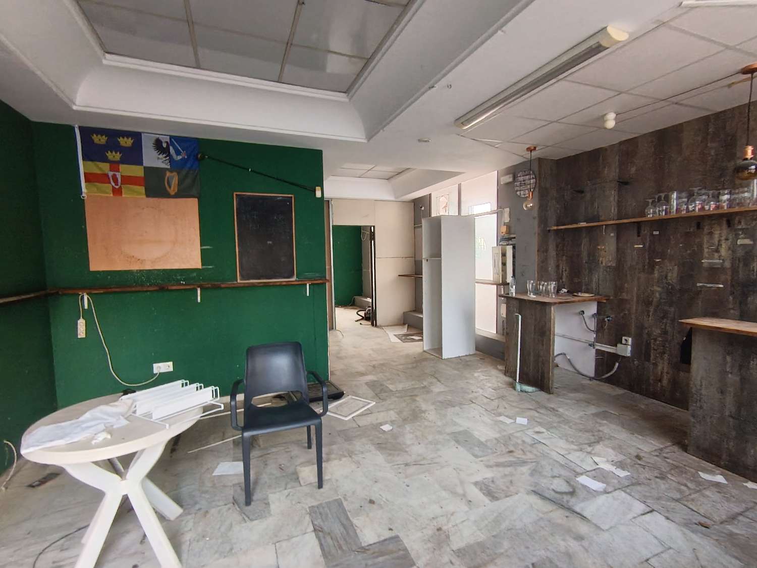 Alquiler Local Comercial en Benalmadena - Plaza Bonanza -