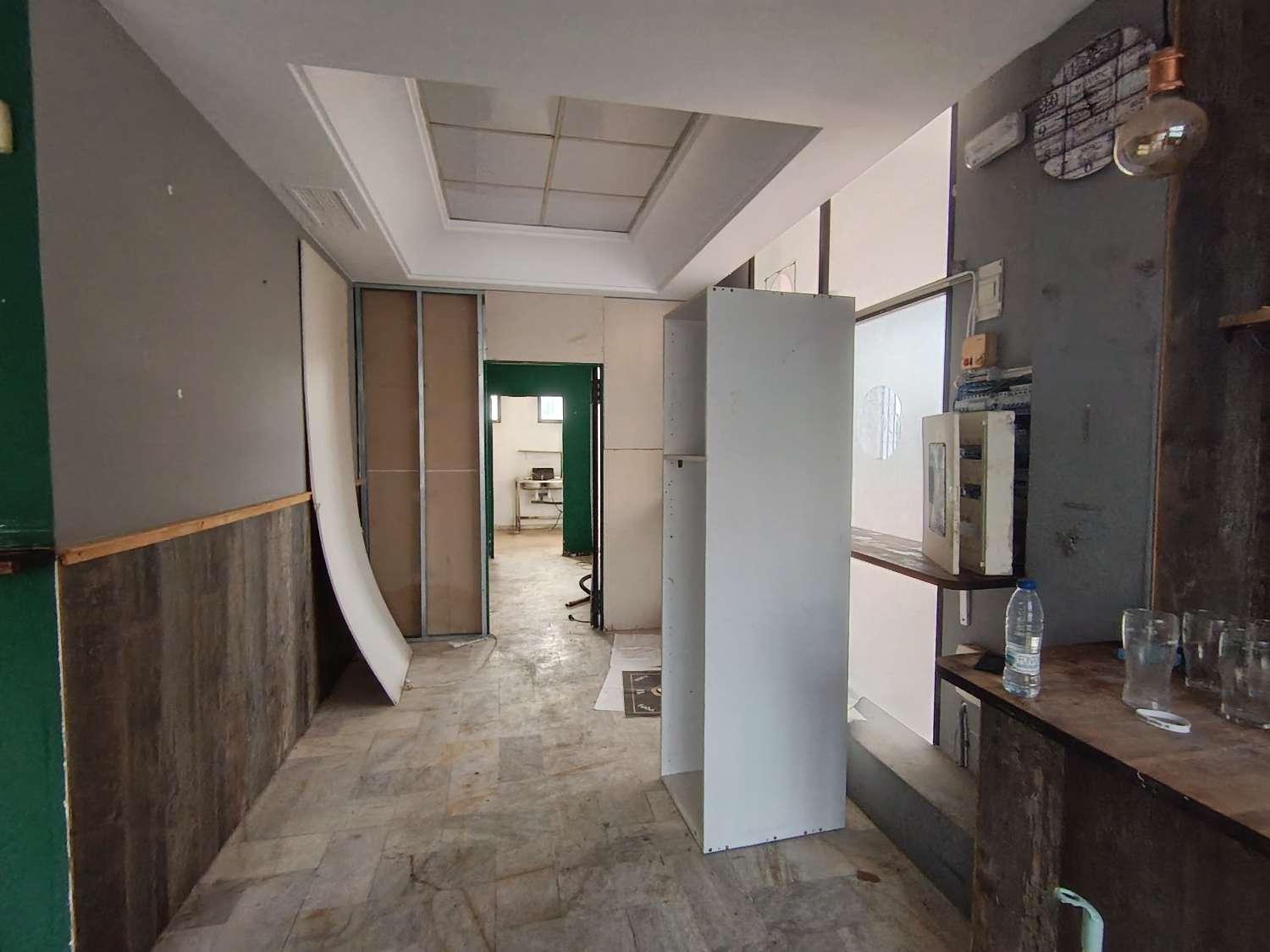 Alquiler Local Comercial en Benalmadena - Plaza Bonanza -
