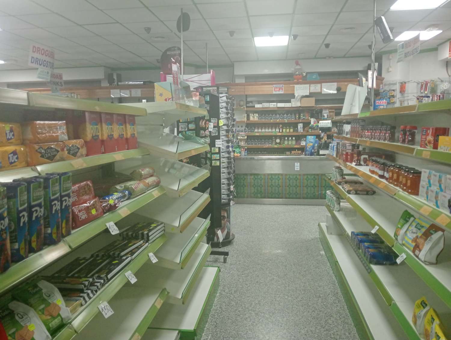 Traspaso Supermercado en Benalmadena Costa de Sol - Tienda de Alimentación