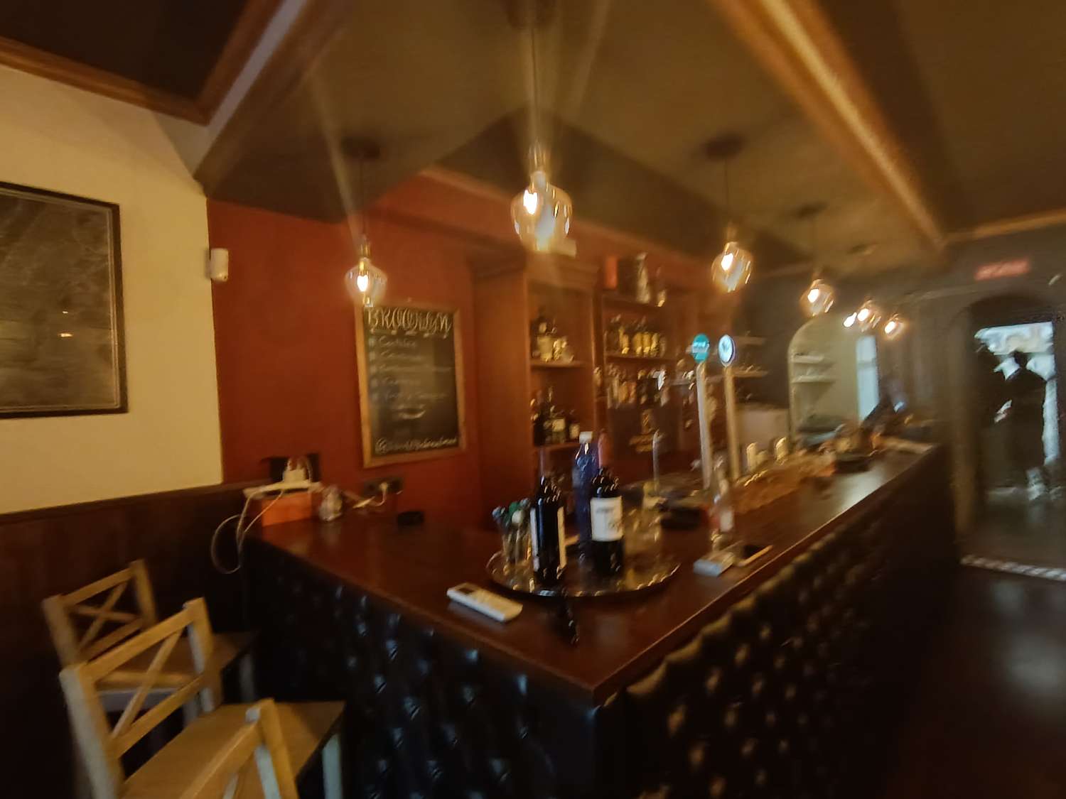 Traspaso Cafeteria & Bar de Copas en Benamadena