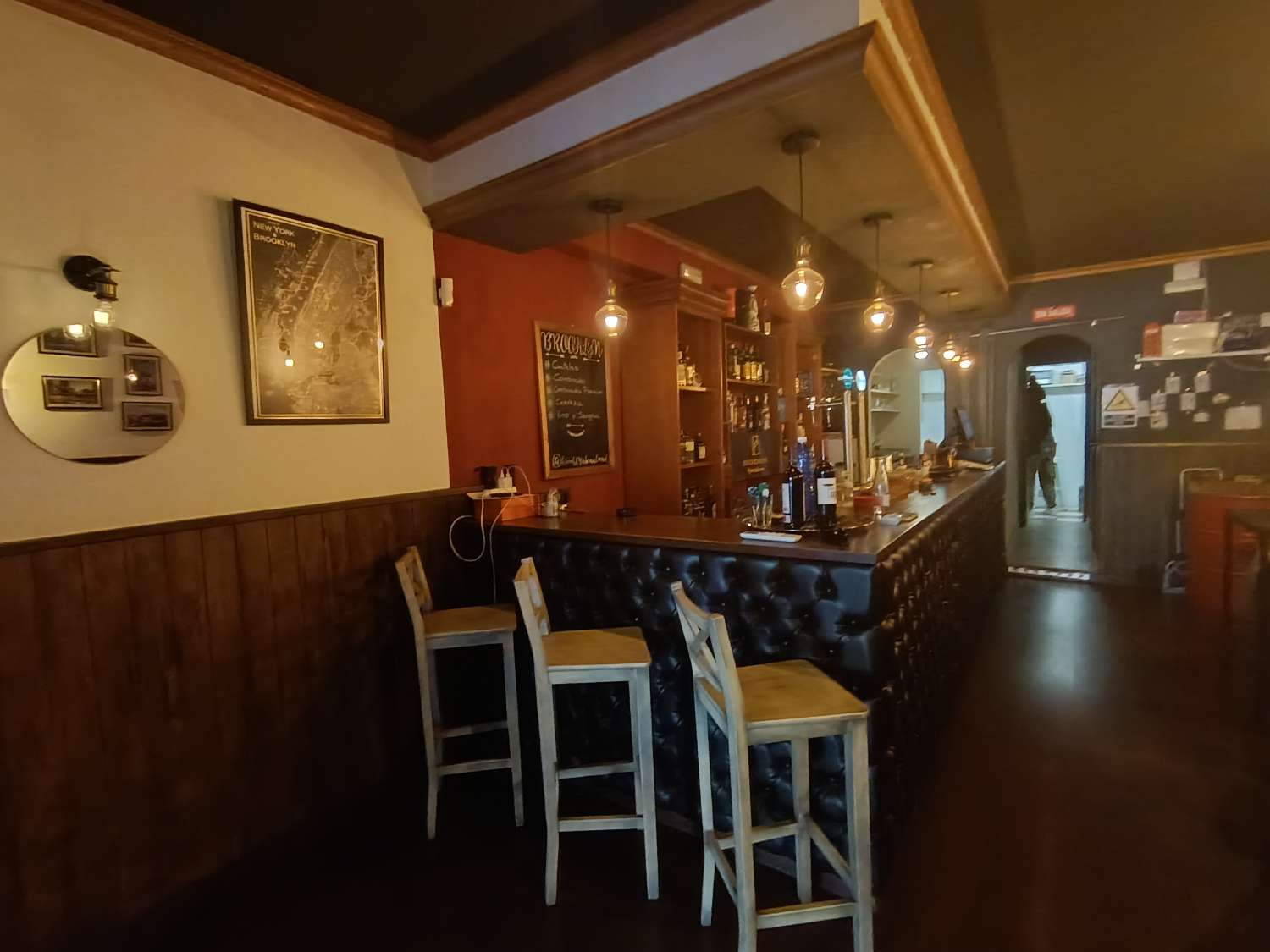 Traspaso Cafeteria & Bar de Copas en Benamadena