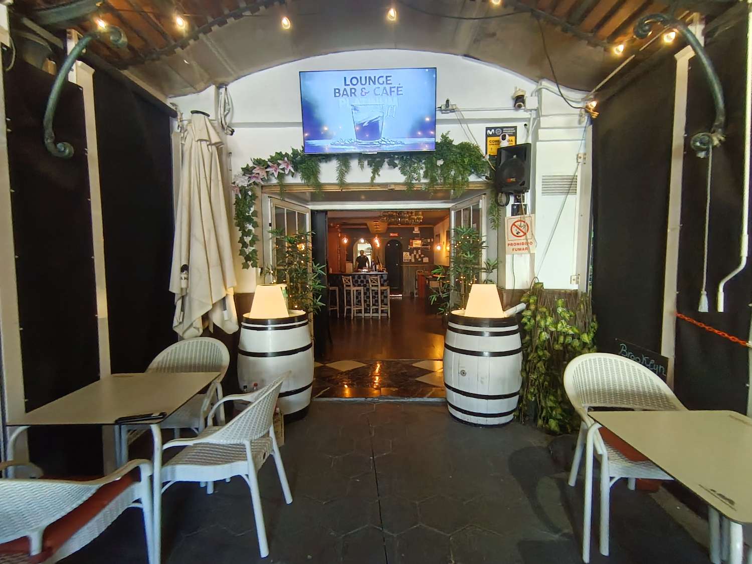 Traspaso Cafeteria & Bar de Copas en Benamadena