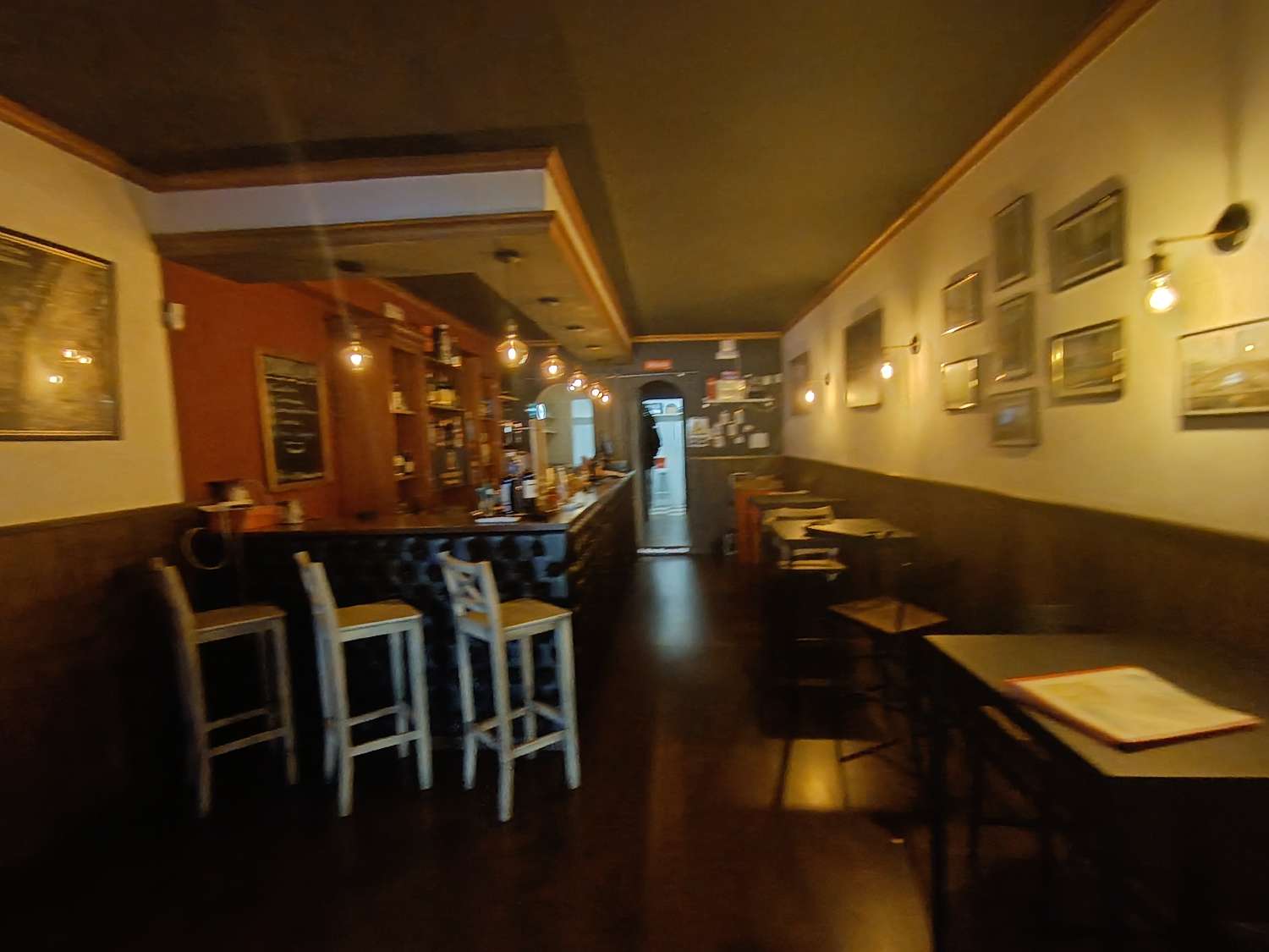 Traspaso Cafeteria & Bar de Copas en Benamadena