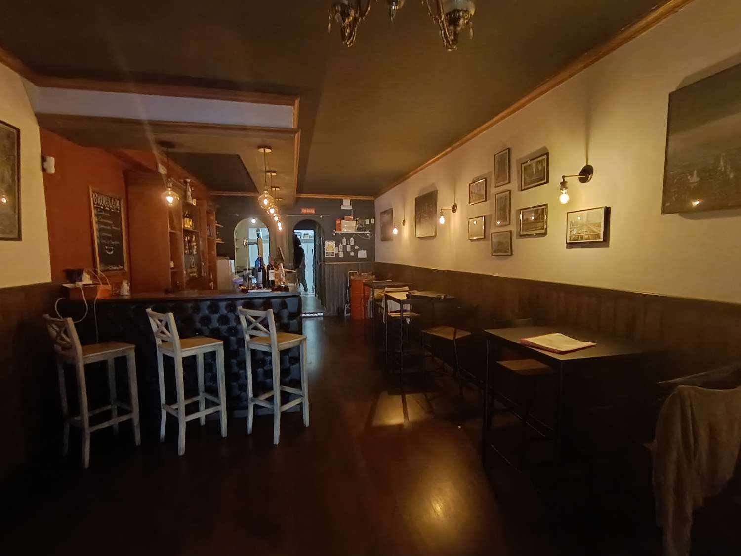 Traspaso Cafeteria & Bar de Copas en Benamadena