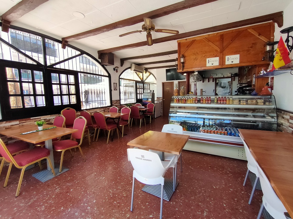 Traspaso Café Bar en Benalmádena Costa del Sol
