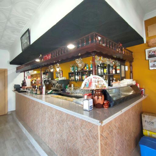 Cafe Bar Restaurante en Torremolinos a 200 m de la Playa