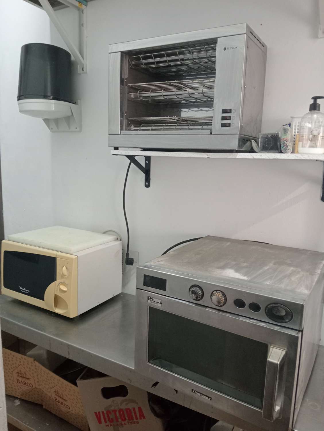 Bar Café Boissons & Tapas Froides à Arroyo de la Miel, Benalmádena, Costa del Sol