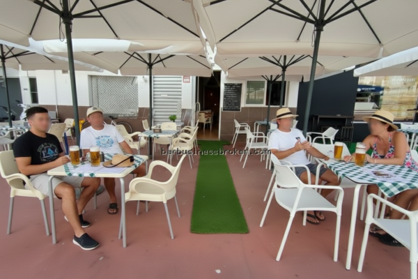 Bar Cafe Copas & Tapas Frías en Arroyo de la Miel, Benal...