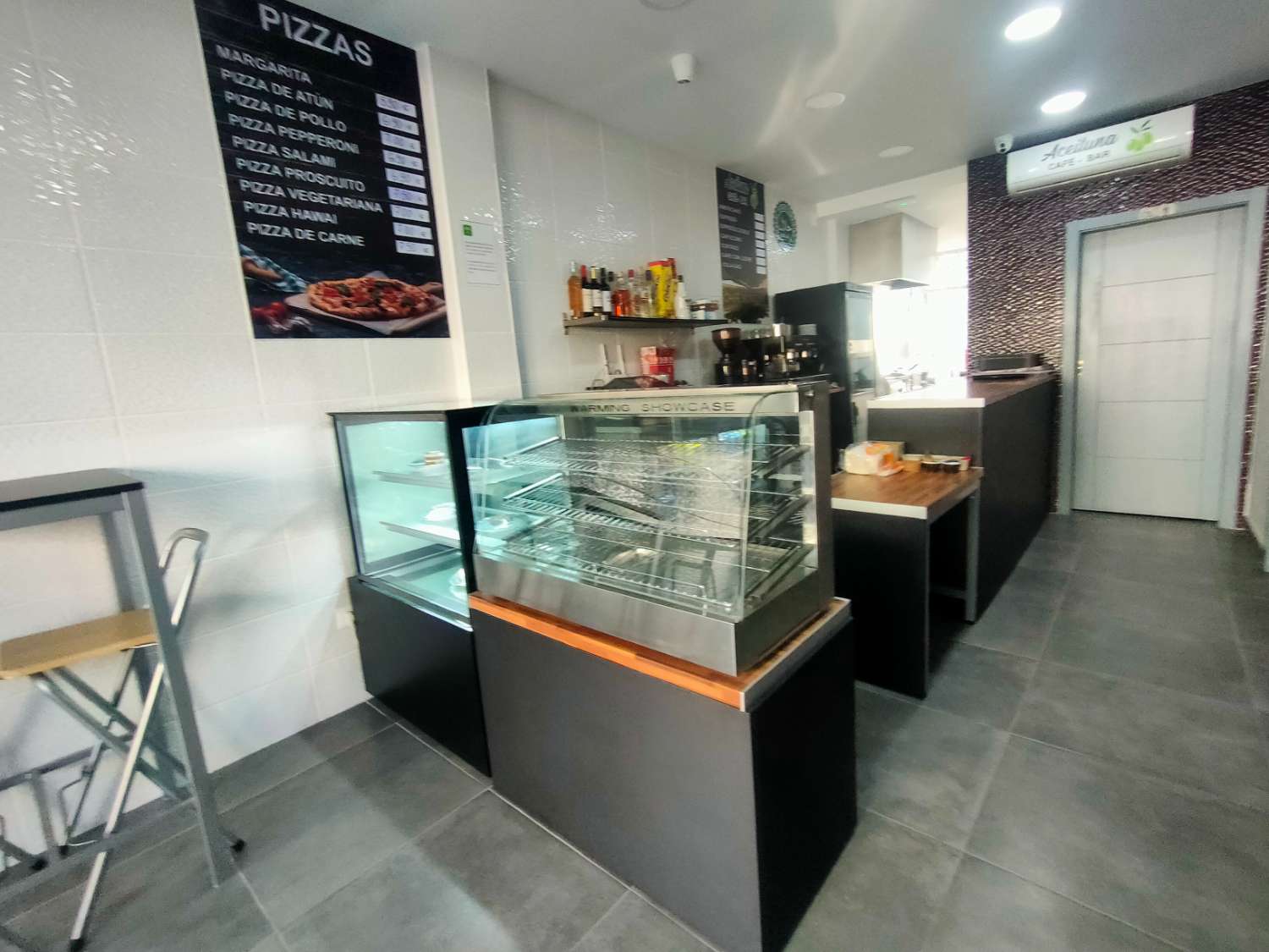 Cafeteria te koop in Benalmádena Costa