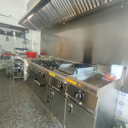 Försäljning av kommersiell verksamhet  Restaurang till salu i Benalmadena Costa del Sol - Terrass 100 platser