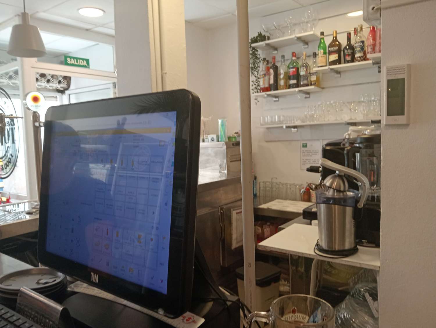 Traspaso Cafe Bar en Benalmadena Costa del Sol