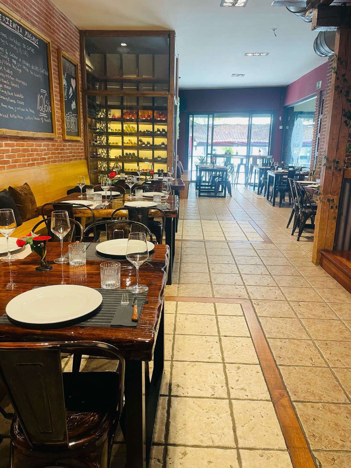 Alquiler Restaurante en Benalmadena - 250 m2 - se alquila sin maquinaria -