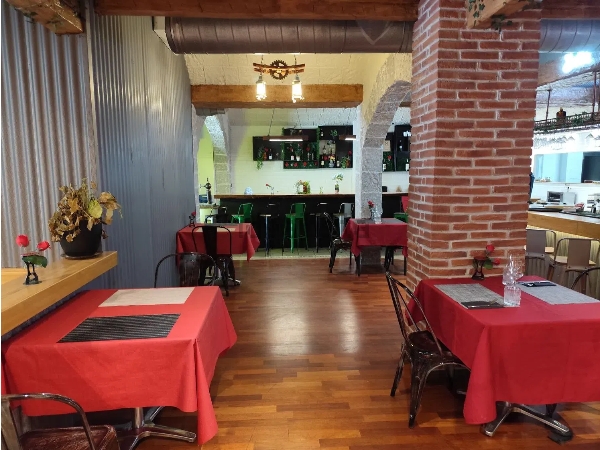 Alquiler Restaurante en Benalmadena - 250 m2 - se alquila sin maquinaria -