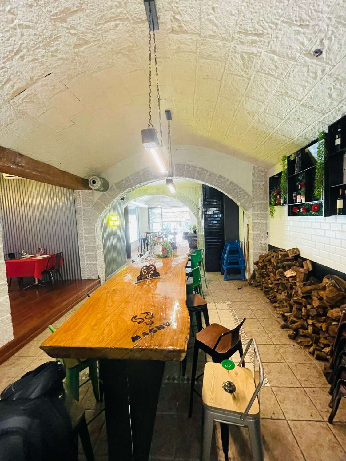 Alquiler Restaurante en Benalmadena - 250 m2 - se alquila sin maquinaria -