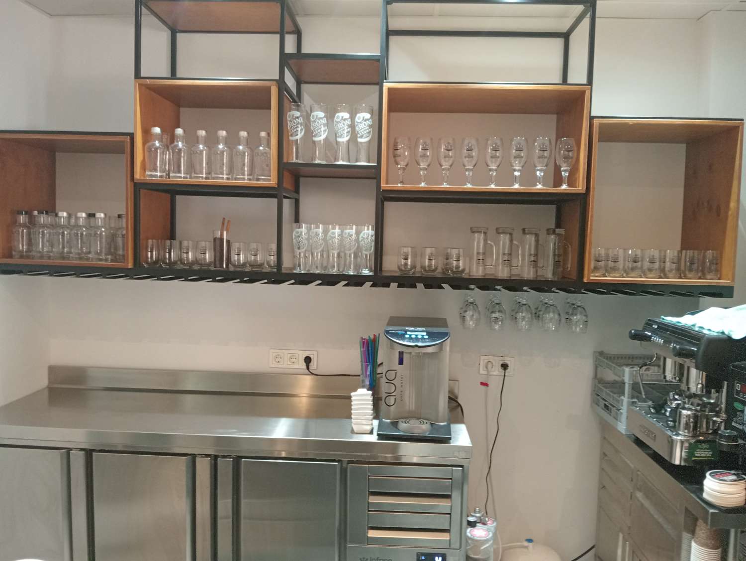 Traspaso Restaurante en Benalmádena Costa de Sol - excelente Ubicación & Gran cocina