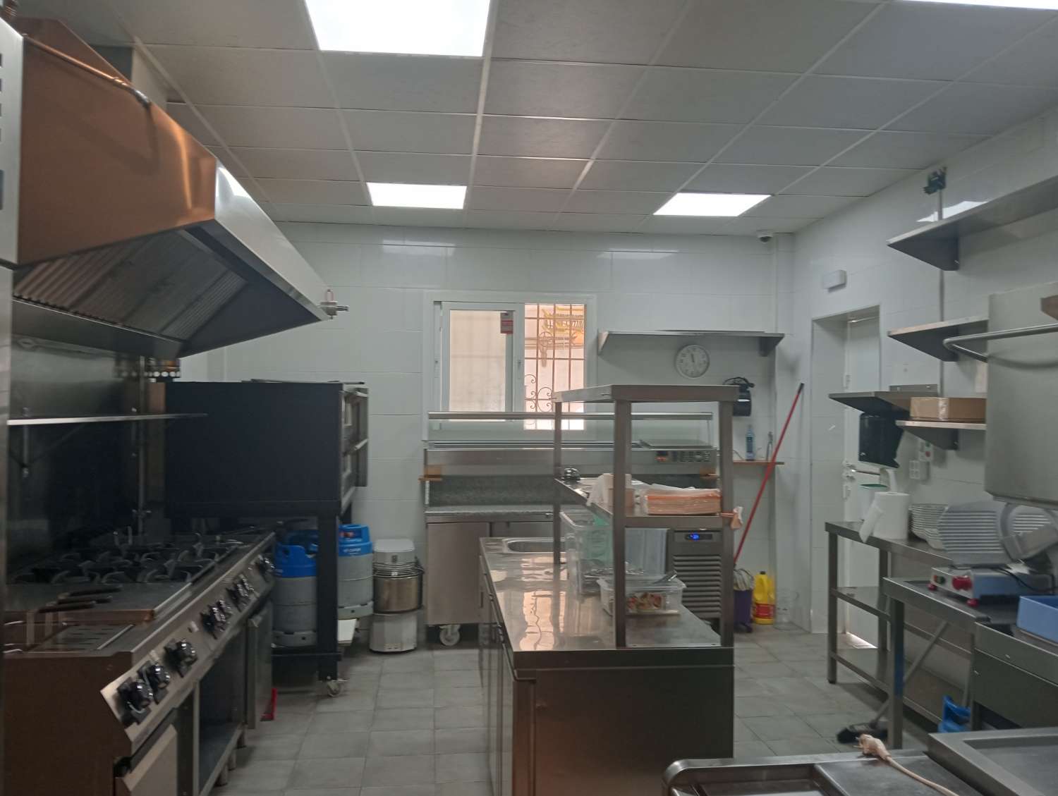 Traspaso Restaurante en Benalmádena Costa de Sol - excelente Ubicación & Gran cocina