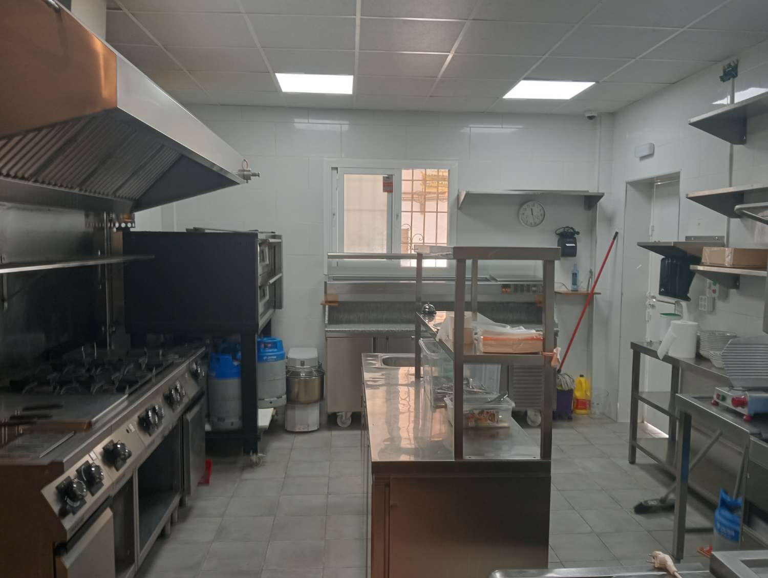 Traspaso Restaurante en Benalmádena Costa de Sol - excelente Ubicación & Gran cocina