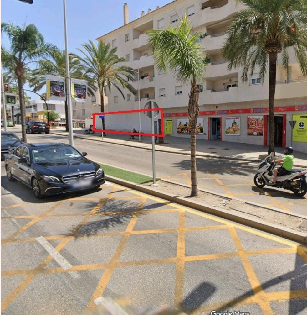 Alquiler Local comercial en Benalmádena Costa del Sol - a metros PUERTO MARINA