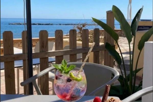 Traspaso Cafetería en Benalmádena