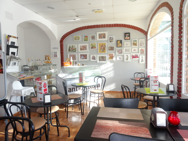 Cafe Bar en Benalmadena, Costa del Sol