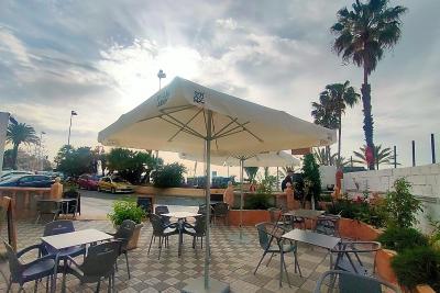 Traspaso Cafetería & Bar en Benalmádena - Frente Playa c...