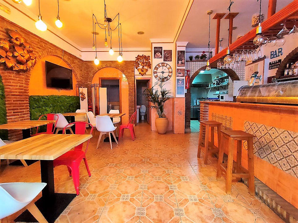 Traspaso Cafe Bar a Arroyo de la Miel Benalmadena - Gran Terraza