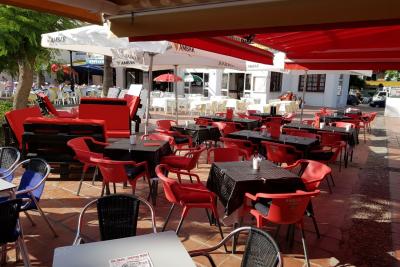 Traspaso Cafe Bar &  Pollos Takeaway en Benalmadena - Gr...