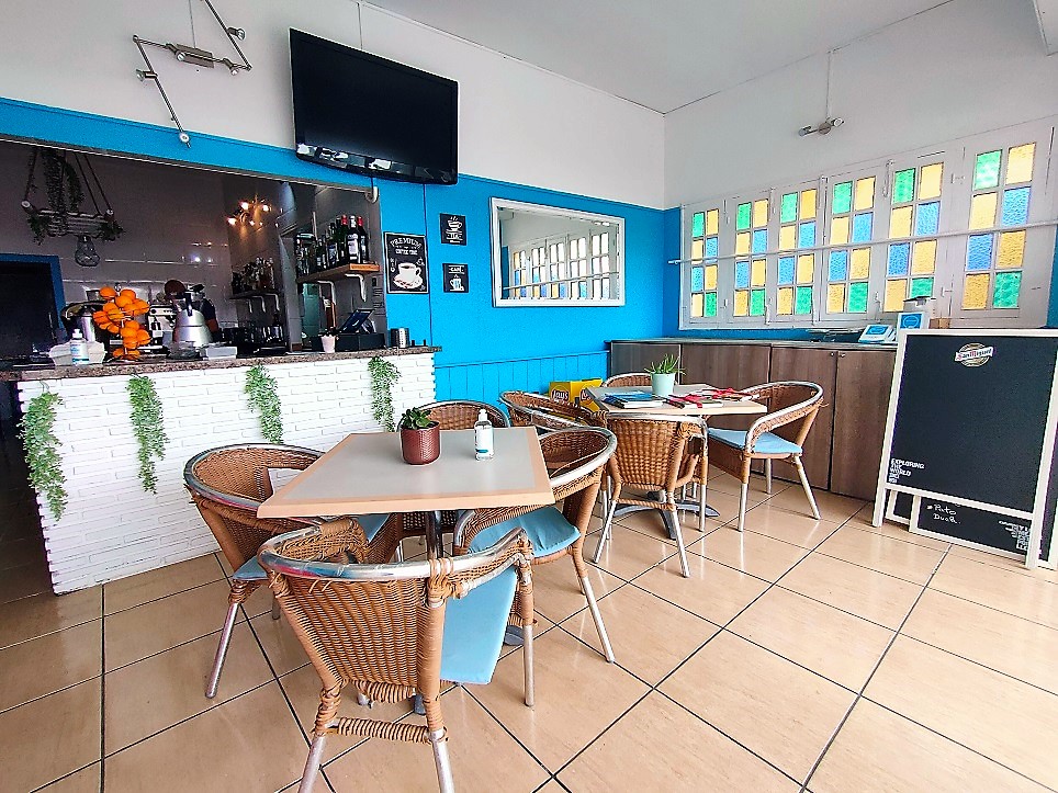 Cafe Bar i Torremolinos - La Carihuela - Strandfronten